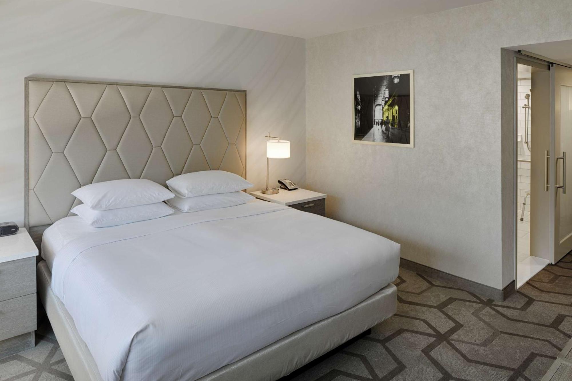 Отель The Kingsley Bloomfield Hills - A Doubletree By Hilton Экстерьер фото