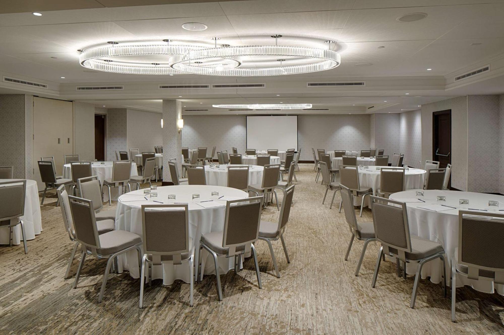 Отель The Kingsley Bloomfield Hills - A Doubletree By Hilton Экстерьер фото